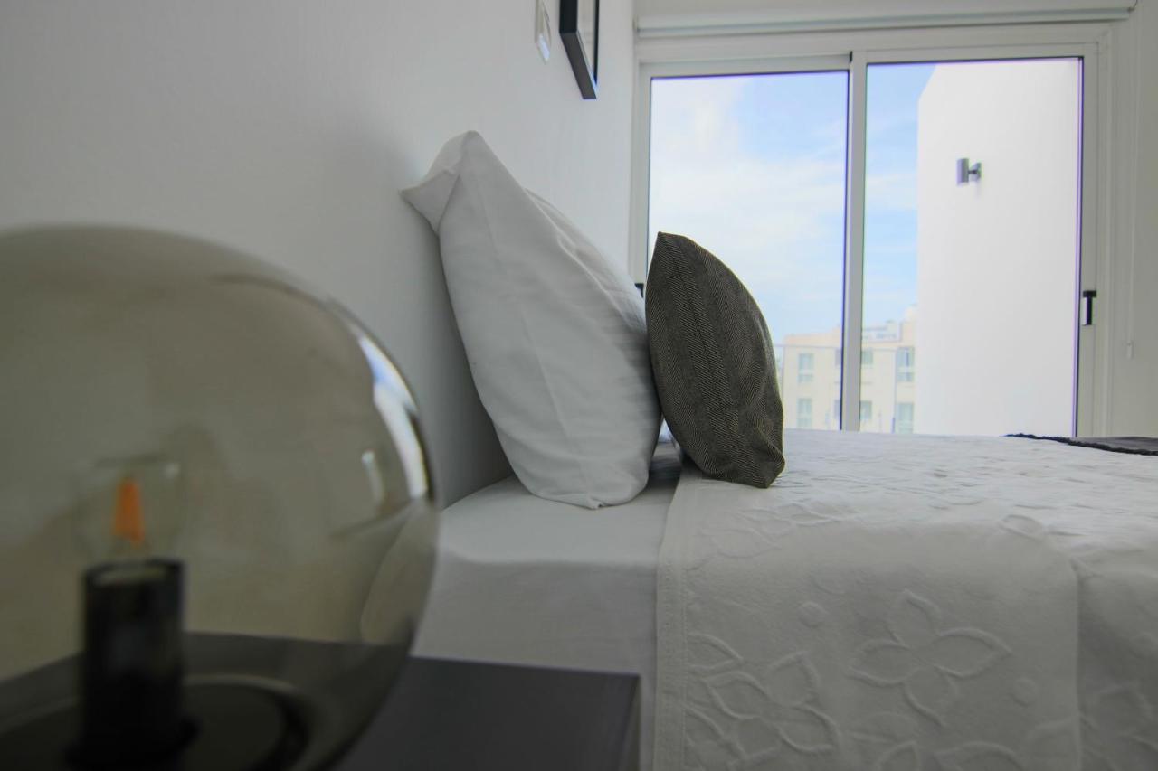 Phaedrus Living Seaside Junior Suite Lighthouse 63 Paphos Kültér fotó