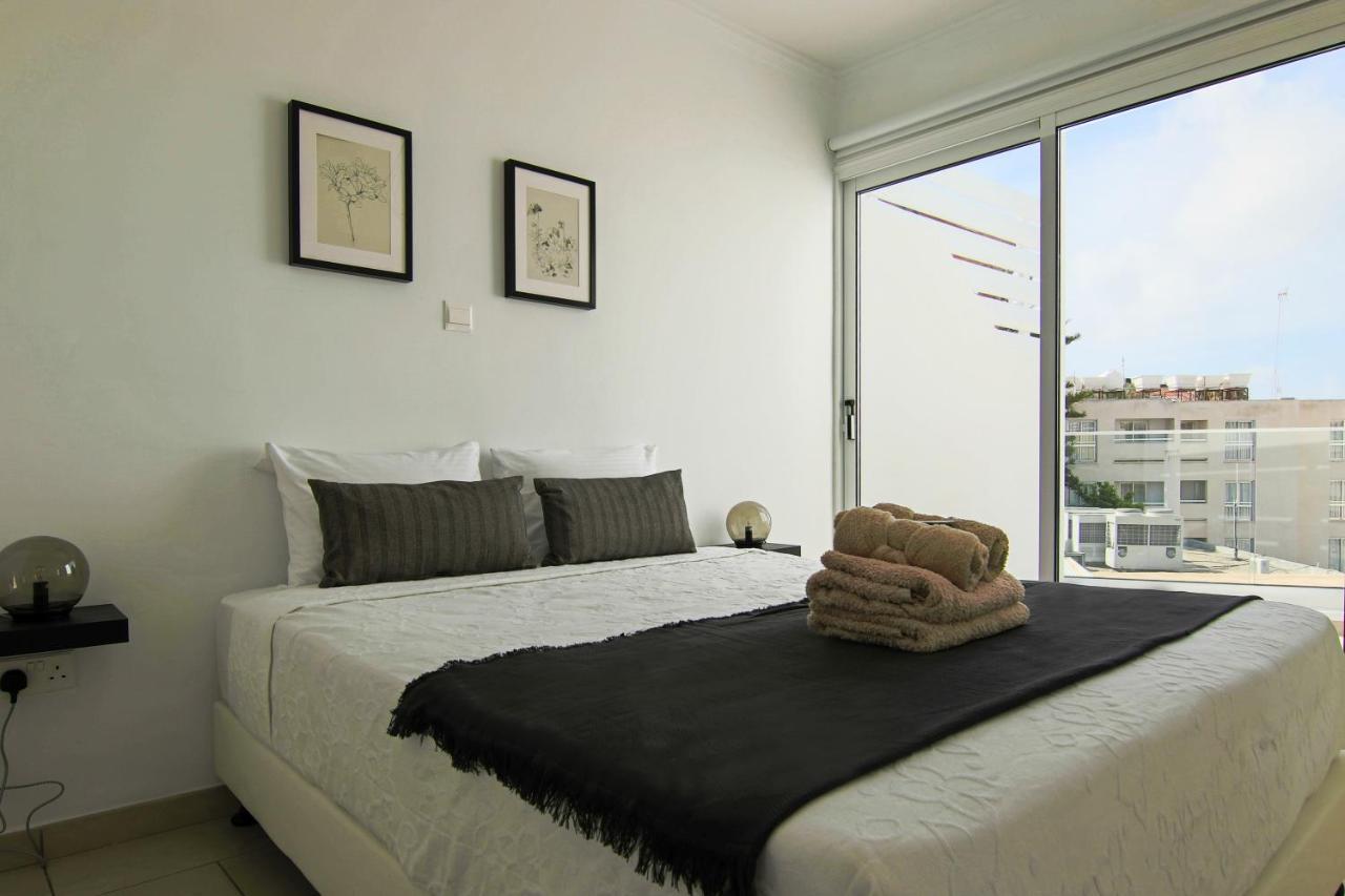 Phaedrus Living Seaside Junior Suite Lighthouse 63 Paphos Kültér fotó