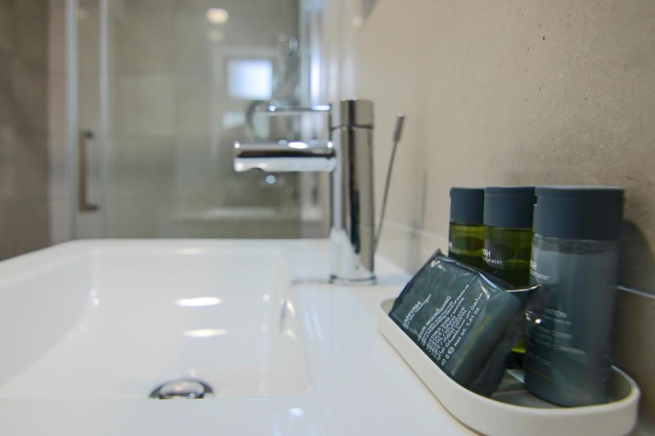 Phaedrus Living Seaside Junior Suite Lighthouse 63 Paphos Kültér fotó